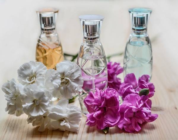 Prírodné parfumy